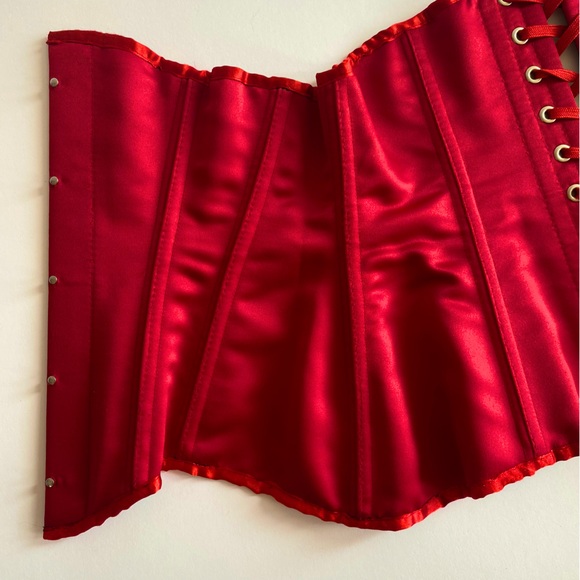 North Bound Leather Women’s Satin Red Underbust Cincher / Corset - Picture 6 of 13